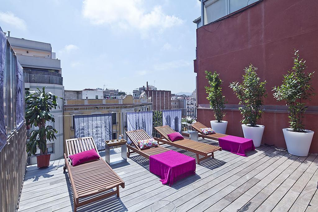Apartment Barcelona Rentals - Pool Terrace In City Center Dış mekan fotoğraf